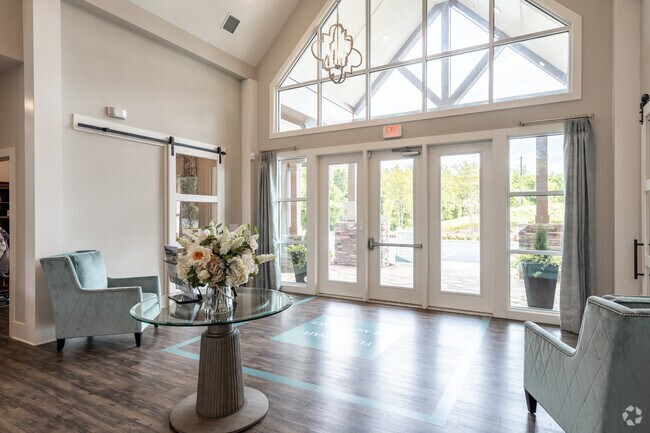 Casa club - Legends at Laurel Canyon