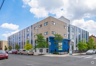 Exterior - UCity Flats
