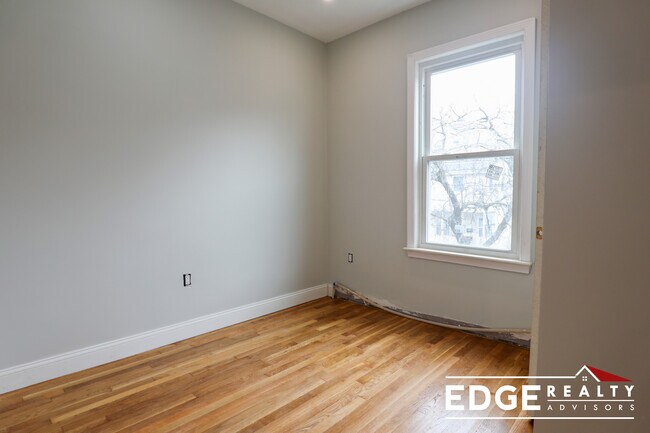 Building Photo - 36 Cushman Rd