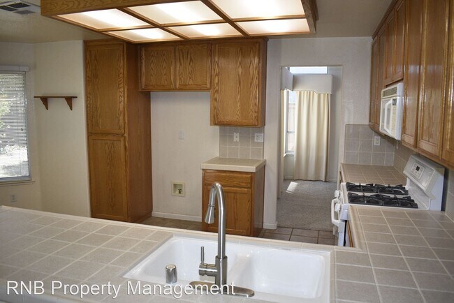Foto del edificio - 4 br, 3 bath House - 5229 Windham Way