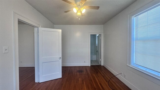 Foto del edificio - 3902 Dallas St