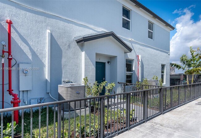 Foto del edificio - 12470 SW 248th St