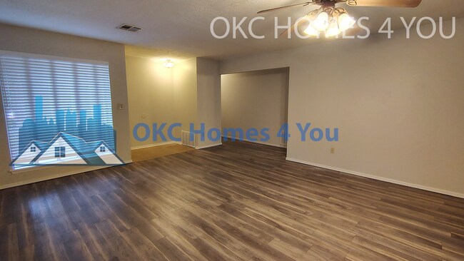 Foto del edificio - Half Duplex with Tons of Space!