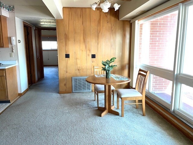 Building Photo - 1303 Parkway Dr