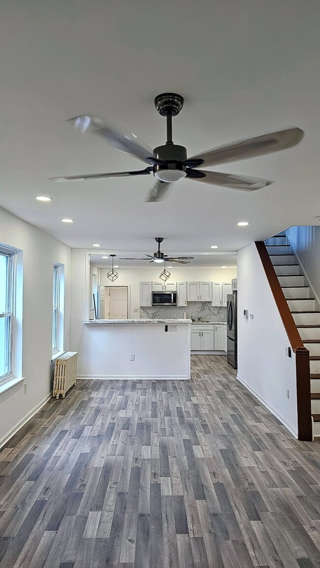 Building Photo - 5347 Belfield Ave