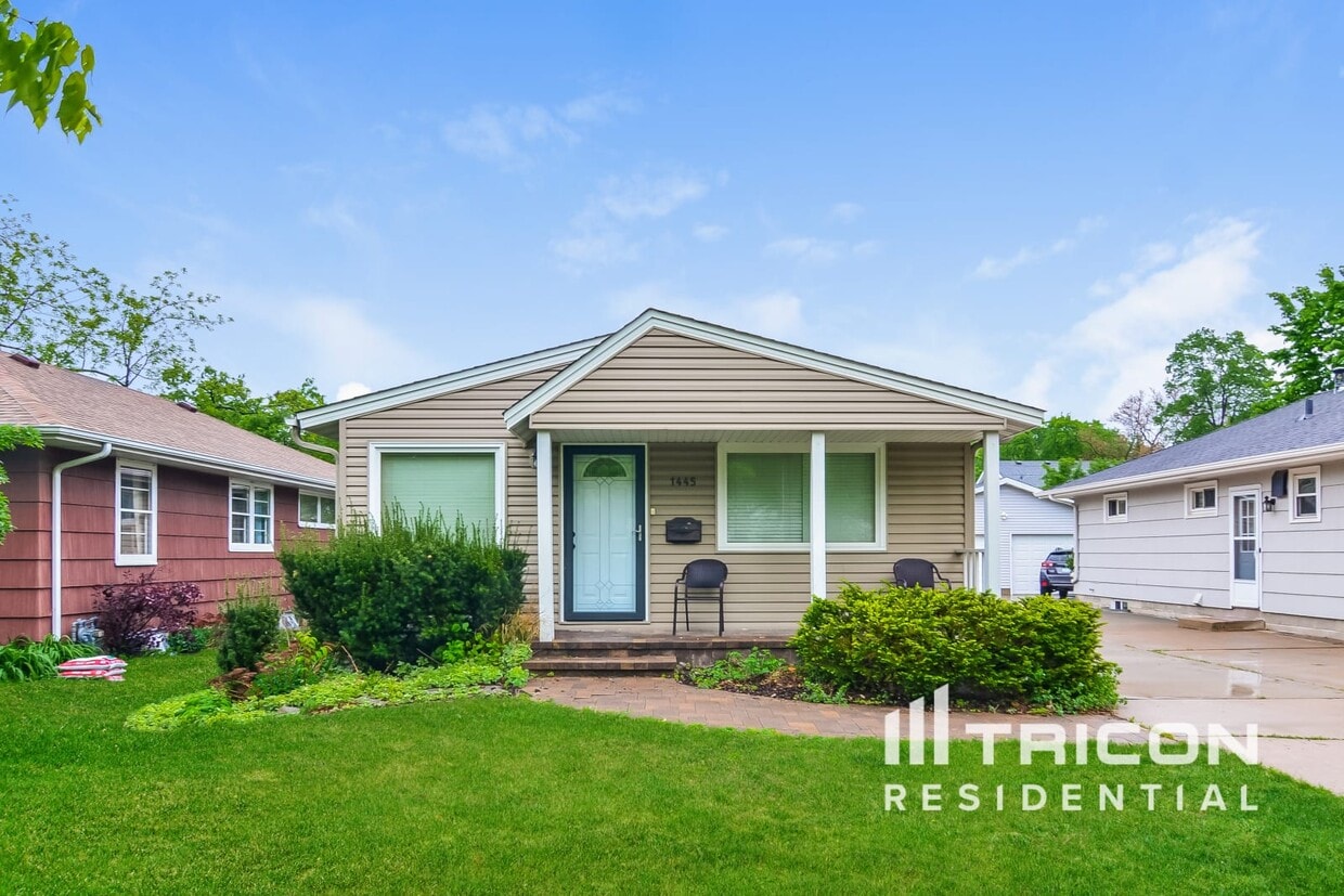 Foto principal - 1445 Kentucky Ave S