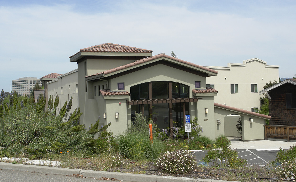 Building Photo - Trinity Avenue Apartments