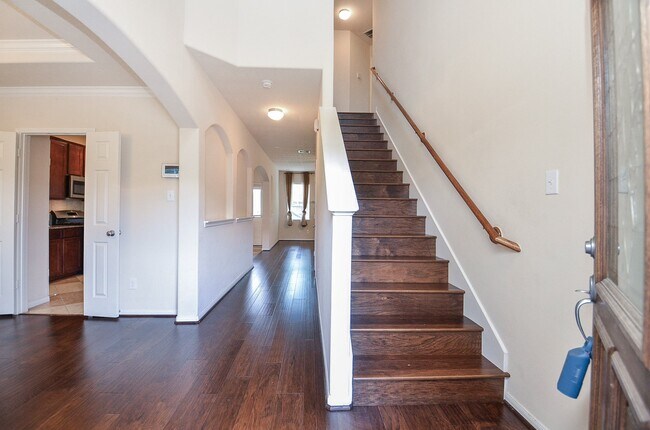 Building Photo - 26715 Mandrake Falls Ct
