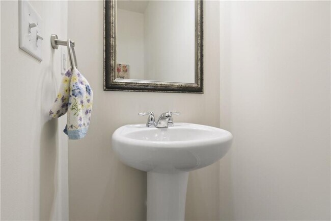 Building Photo - 285 Yaupon Trail