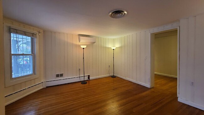 Foto del edificio - 170 Belmont Ave