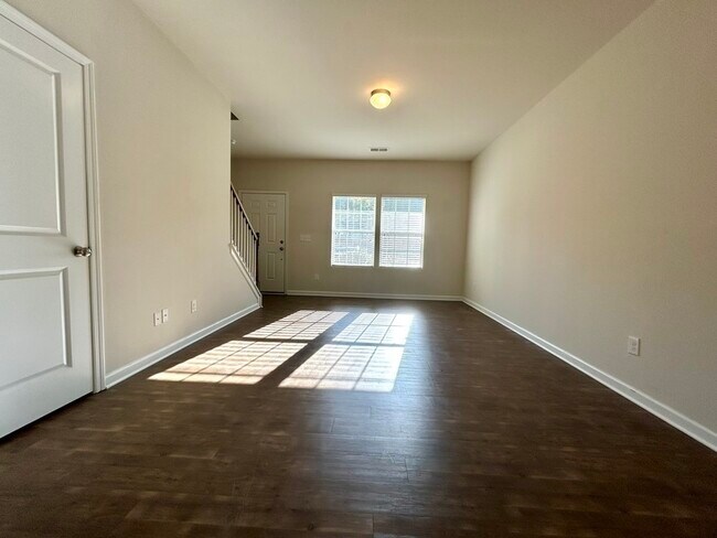 Foto del edificio - 291 Village Creek Way