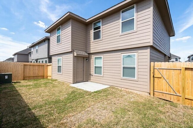 Foto del edificio - 18611 Parma Creek Trail