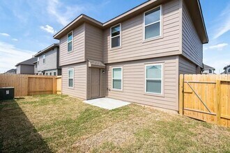 Building Photo - 18611 Parma Creek Trail