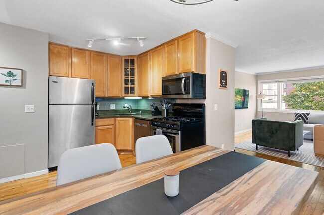 Foto del edificio - 3024 Humboldt Ave S