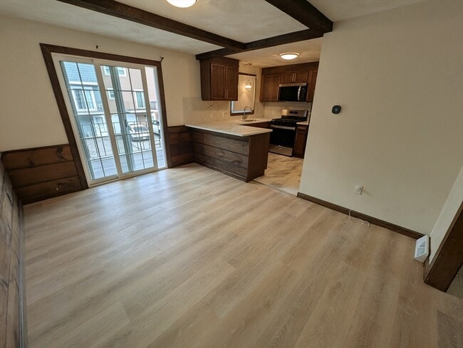Building Photo - 63 Prescott Dr