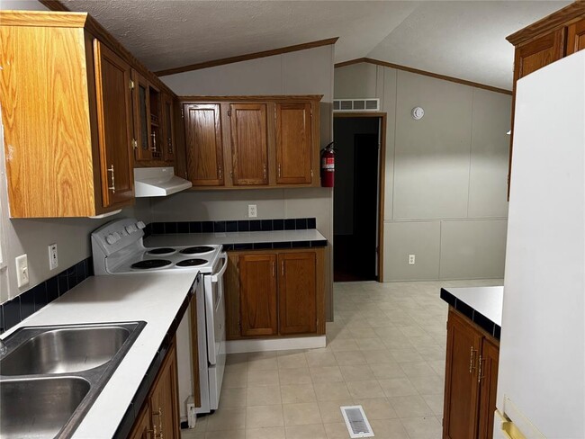 Foto del edificio - 214 County Rd 3313