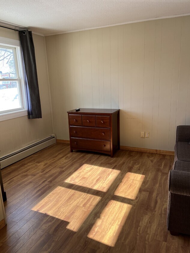 Photo principale - 115-115 Bayview Dr