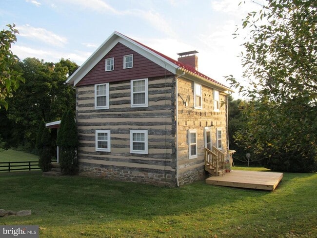 Building Photo - 39038 Rickard Rd