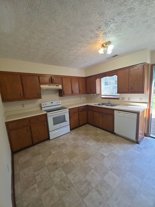 Foto del edificio - 492 W 9th St