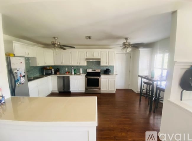 Building Photo - 314 Ribault St