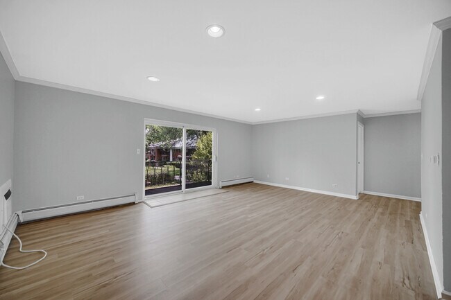 Building Photo - 2407 S Goebbert Rd