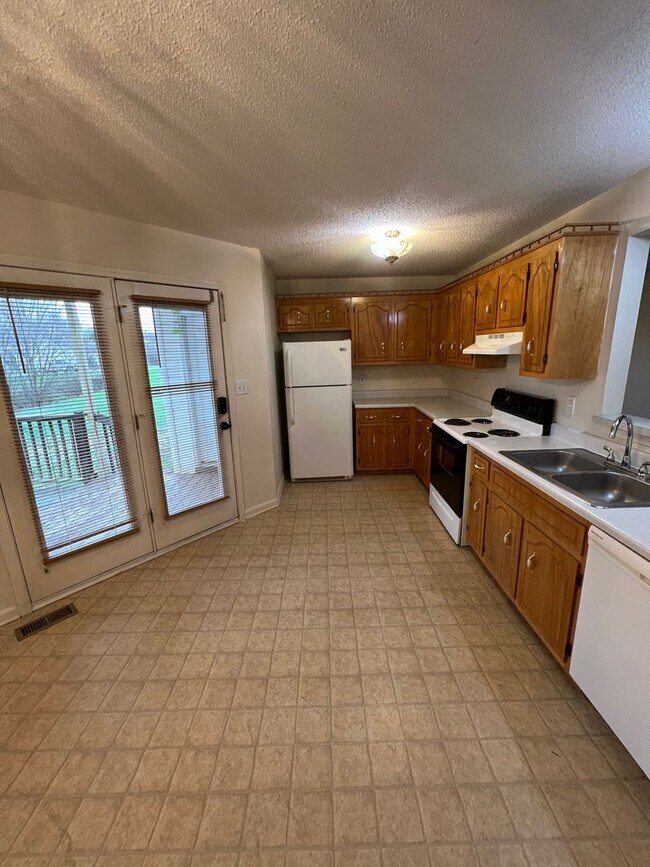 Foto del edificio - Available home in Cozy Caul-de-sac