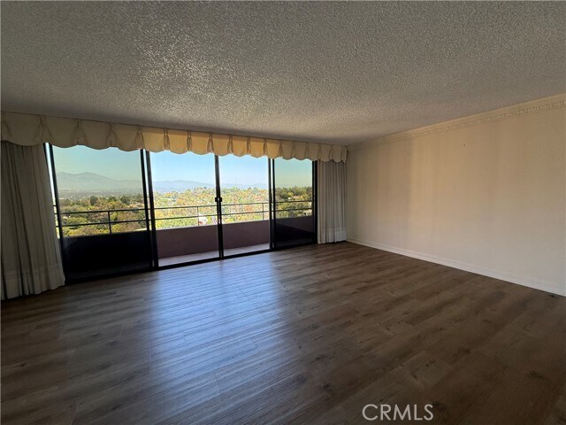 Foto del edificio - 24055 Paseo Del Lago