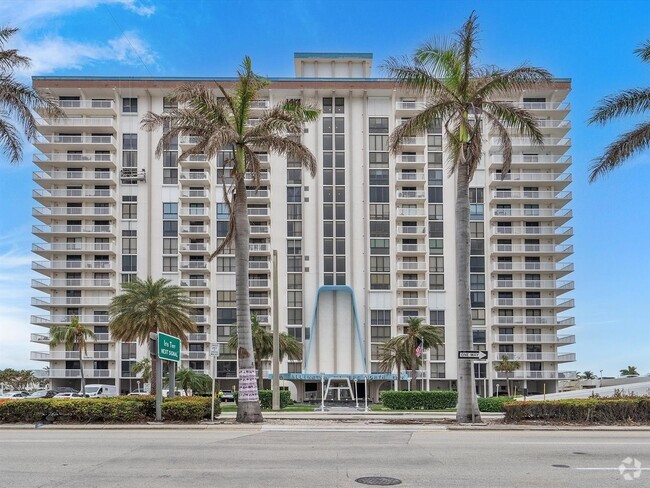 Building Photo - 3800 S Ocean Dr