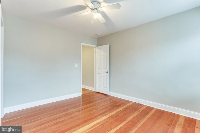 Foto del edificio - 1404 Patapsco St