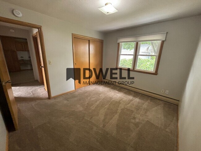 Building Photo - 505-507 18th St NW