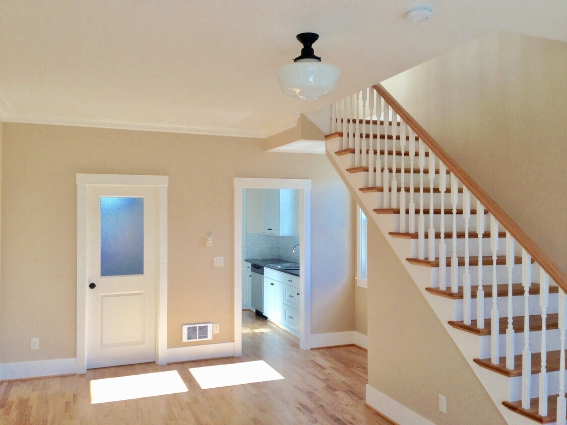 3228 Northeast Alberta Street Unit Alberta Arts Townhome, Portland, OR