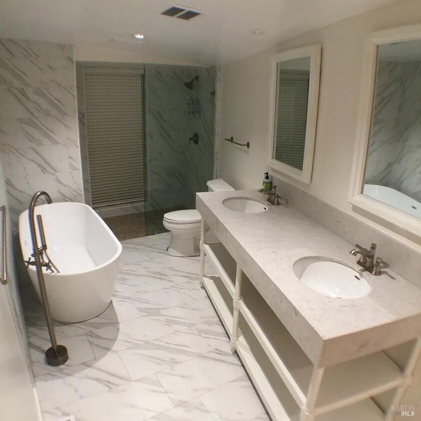 Primary Photo - 67 Via Los Altos