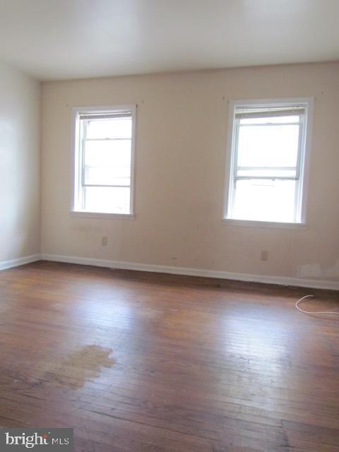 Building Photo - 522 N Douglas St