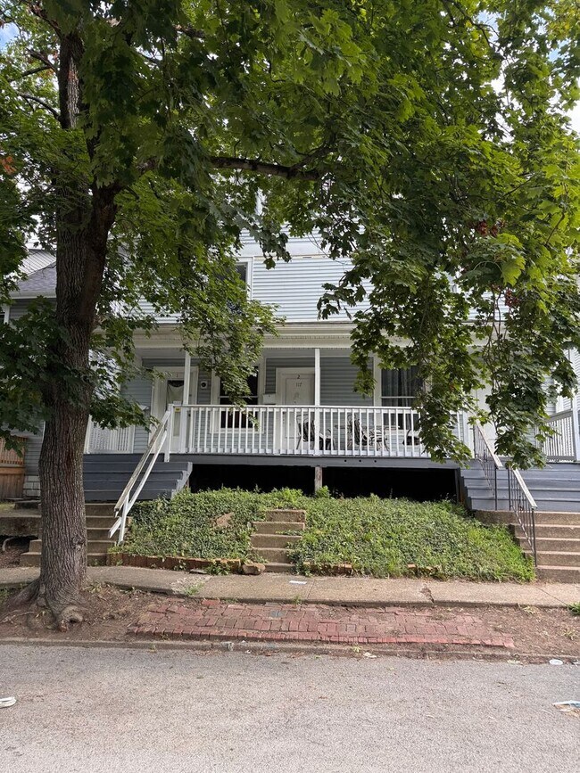 Building Photo - 117 Park Ave