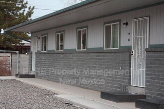 Building Photo - 408 E Comanche St