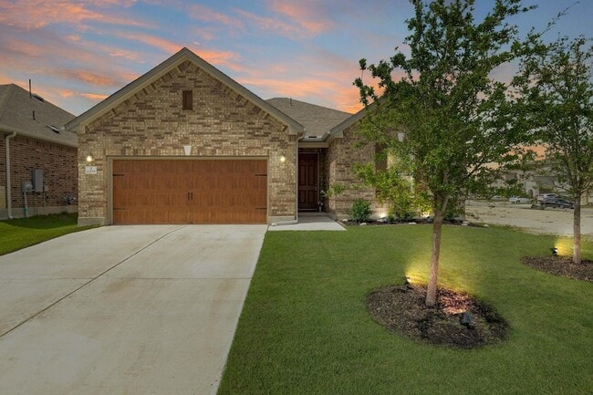 Building Photo - 1209 Backcountry Dr
