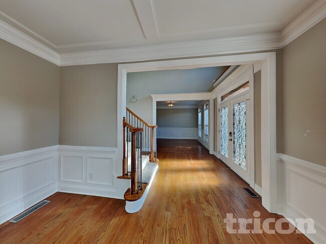 Foto del edificio - 2221 Morning Dew