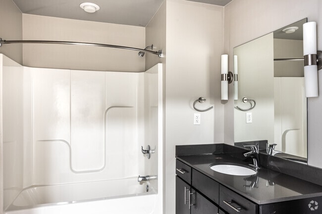 1BR, 1BA - 1133 SF - Roaster's Block