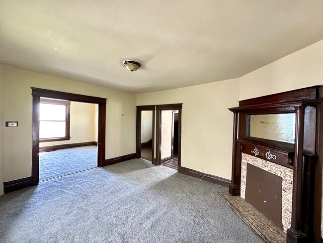 Building Photo - 413 Bartram Ave