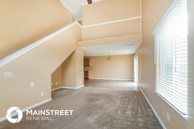 Building Photo - 6602 Largo Ln