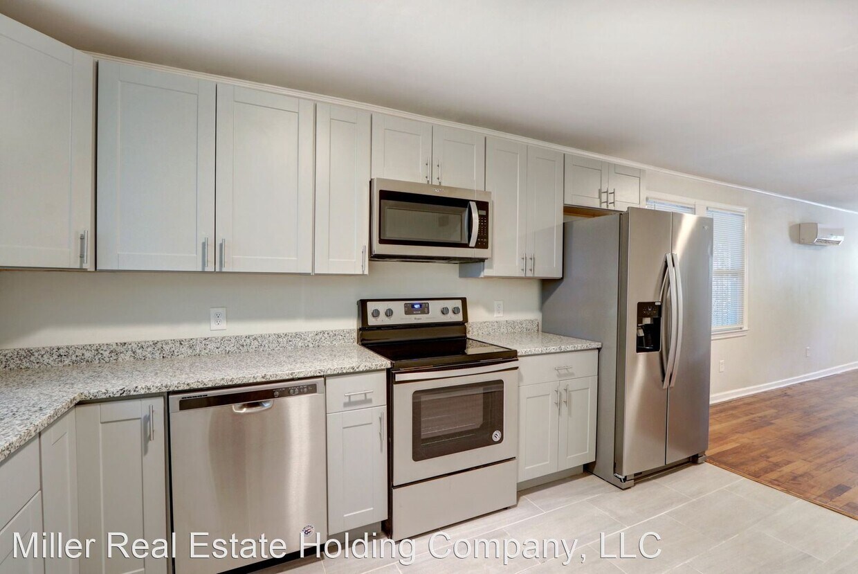 Primary Photo - 3 br, 1 bath House - 759 East Anderson Street