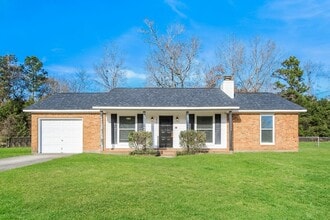 Building Photo - 1827 Covington Pl