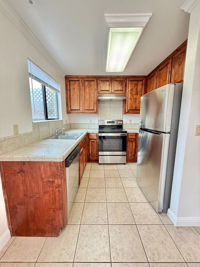 Building Photo - 809 Willow St