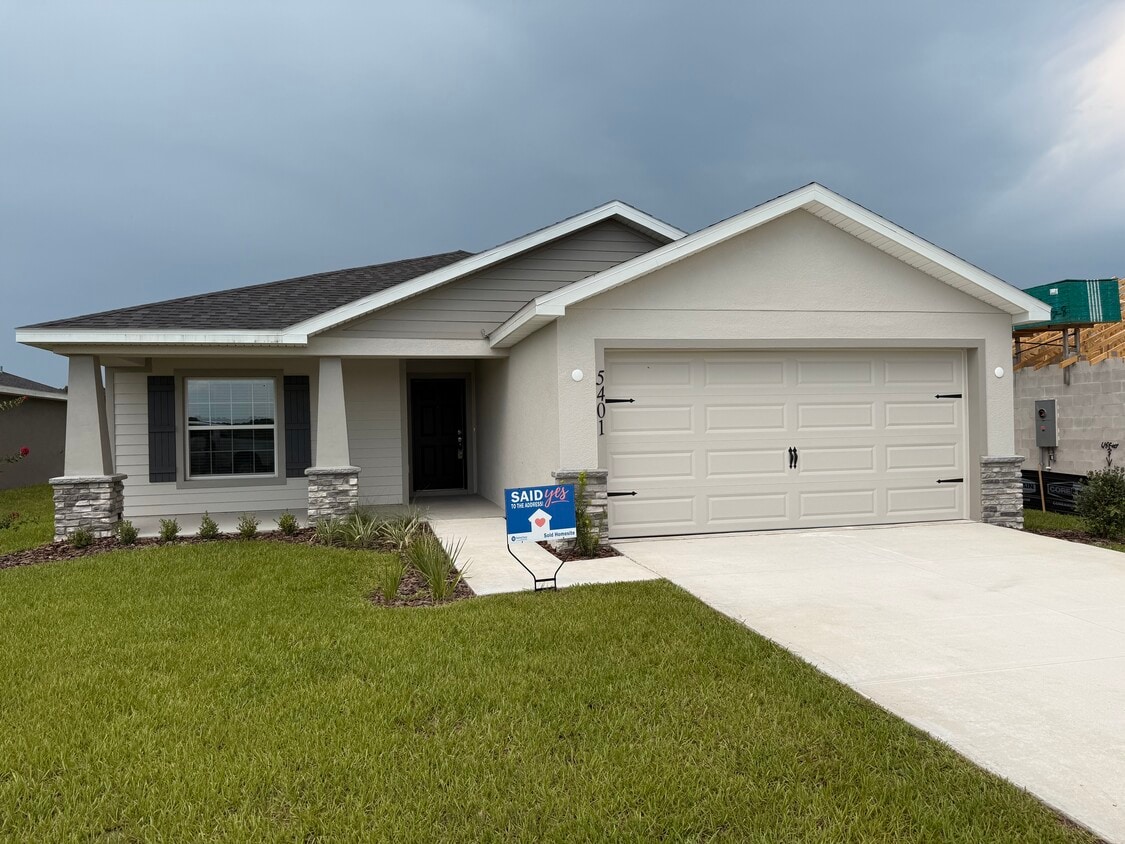 Primary Photo - 5401 SE 129th Ln