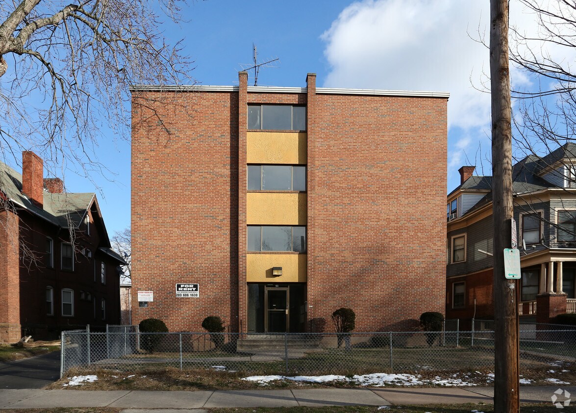 Foto del edificio - 218 Laurel St