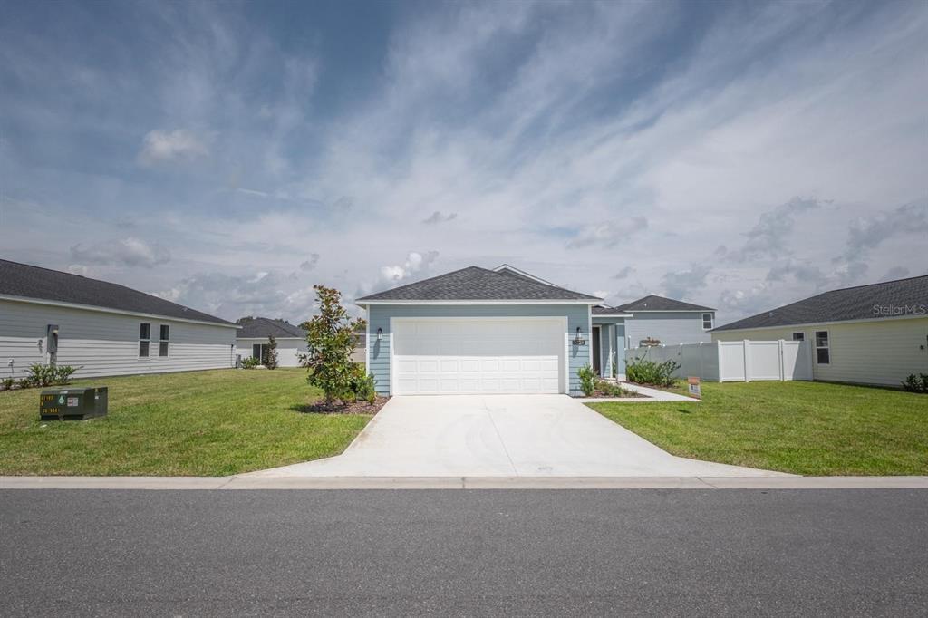 Foto principal - 3229 NE 38th St
