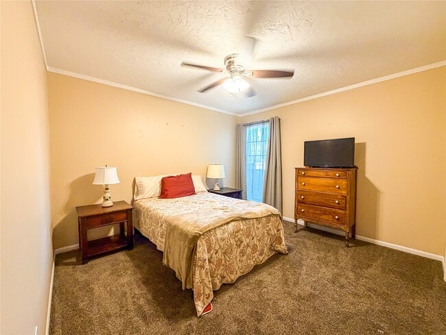 Building Photo - 4023 Oxhill Rd