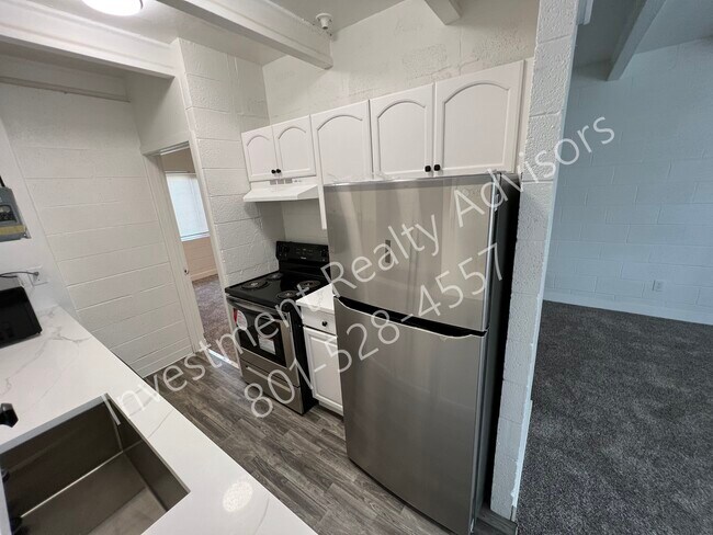 Foto del edificio - 2253 S 700 E