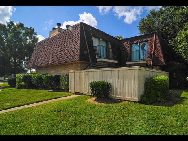 Foto del edificio - Oak Hollow