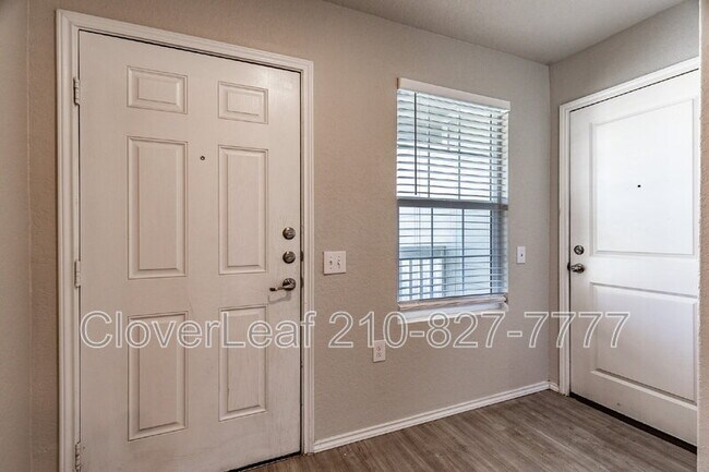 Foto del edificio - 1403 Slice Pkwy